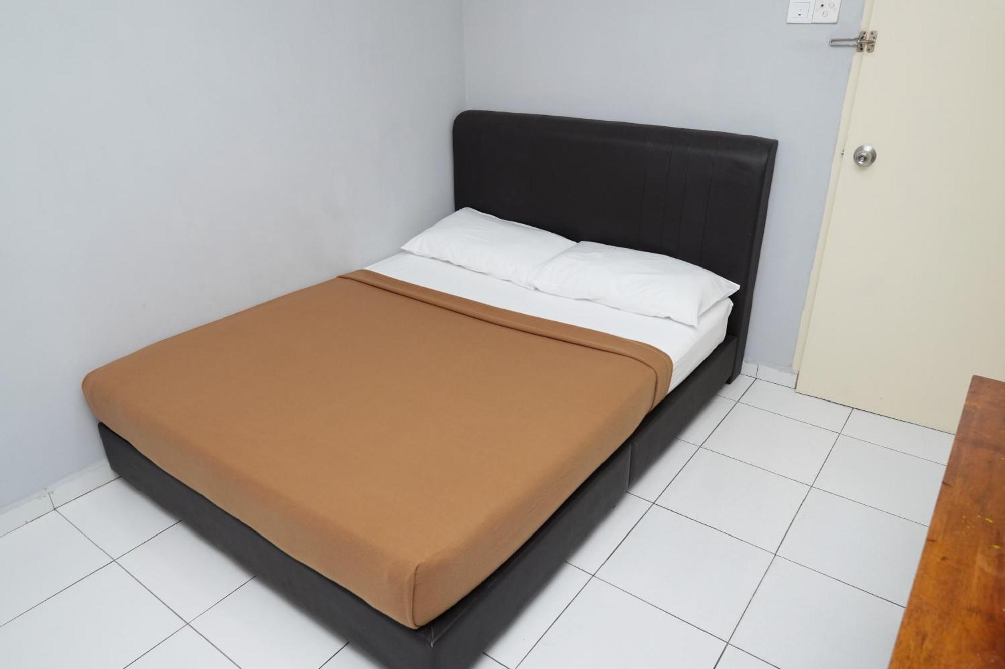 Hotel Sixty Nine Johor Bahru Extérieur photo