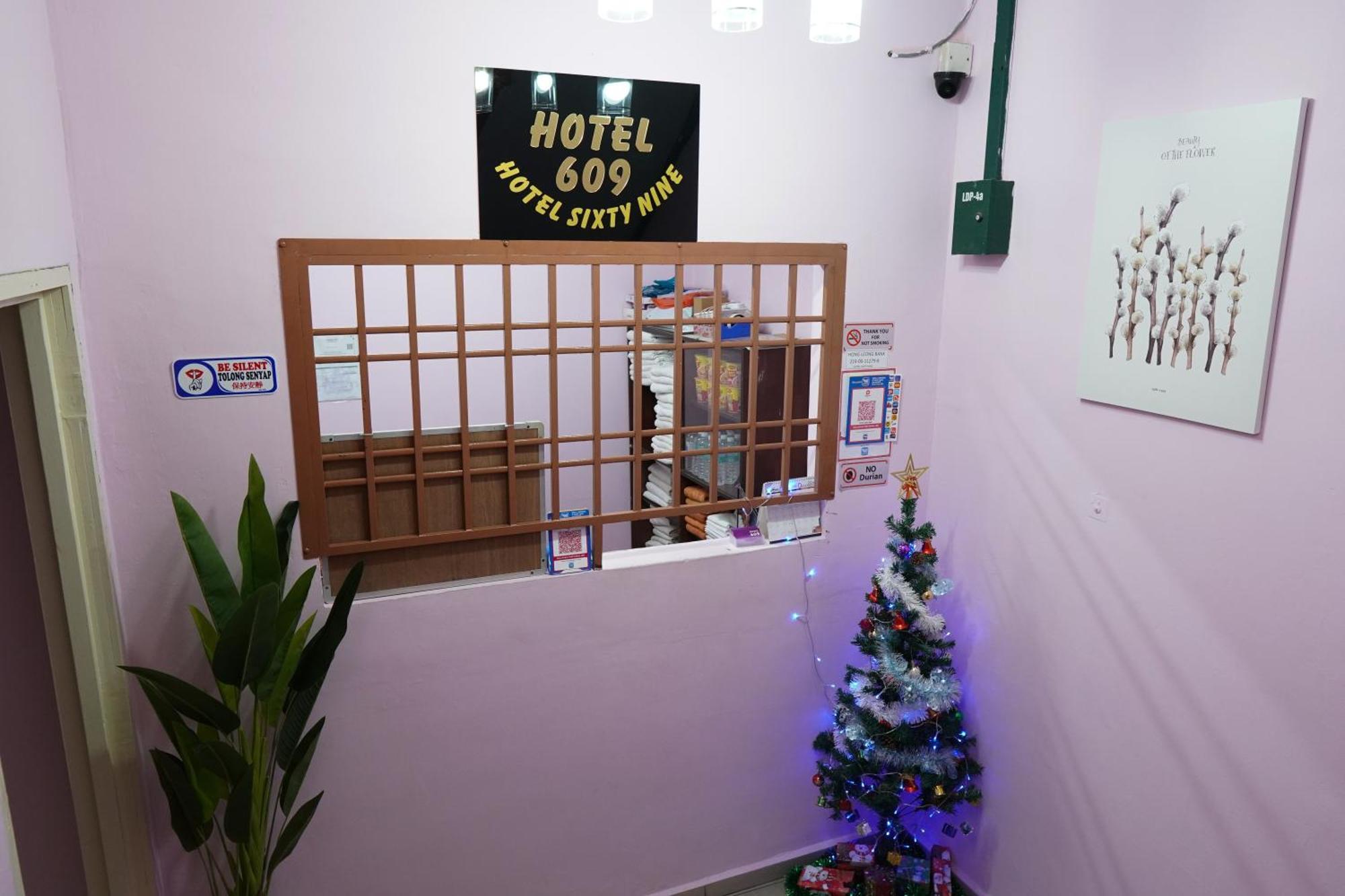 Hotel Sixty Nine Johor Bahru Extérieur photo